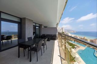 Flat in Playa Poniente. Moderno piso de lujo de 2 dorm. en sunset cliffs, playa de ponie