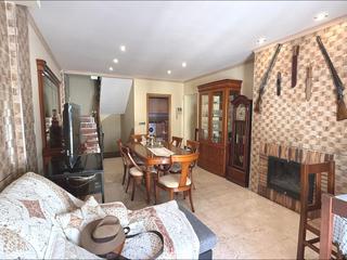 Casa en La Nucia Pueblo. Casa en casco urbano de la nuca