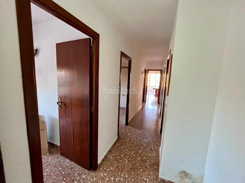 Foto 7c9b8808-d337-49f4-bf56-d1f71e82d842. Piso amplio piso de 3 dorm. en zona rincón llano www.inmobiliarialesdunes.com en Benidorm