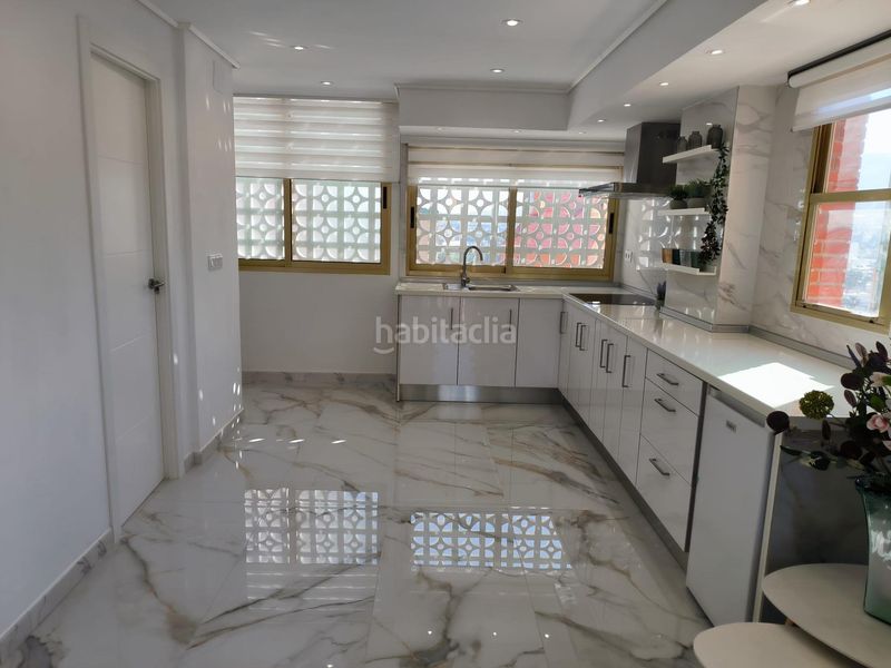 Foto 4f56bf05-b9b4-4e31-97e4-43218958e446. Apartament amb aparcament piscina a Rincón Bajo Benidorm