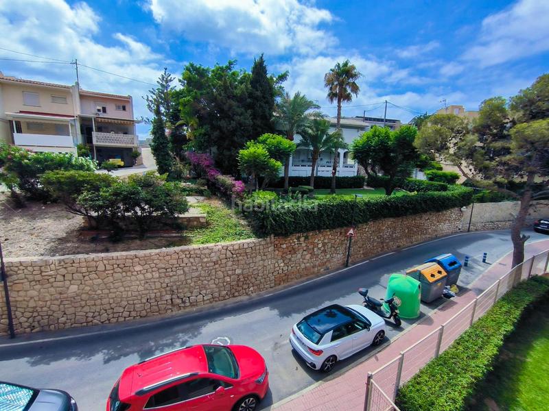 Foto 0609a607-ae47-4827-b098-8b3cdffbb97d. Piccolo appartamento con parcheggio piscina in Playa Poniente Benidorm