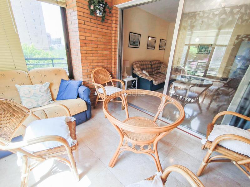 Foto a3238c20-e113-43a7-a09c-ad829f6ed3ea. Piccolo appartamento con parcheggio piscina in Playa Poniente Benidorm