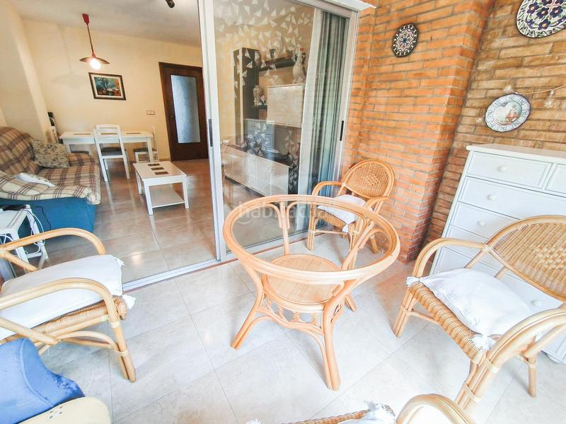 Foto da1333a6-f30d-49ec-b3db-9b895a3b6e4f. Piccolo appartamento con parcheggio piscina in Playa Poniente Benidorm