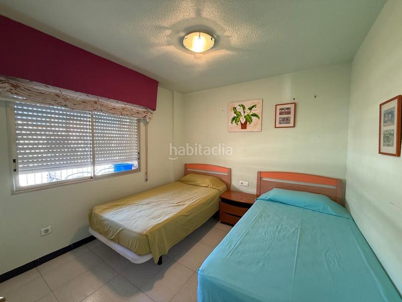 Foto aa572829-860f-4e05-844a-280f102cdcb0. Piso  en primera línea de levante en Playa Levante Benidorm