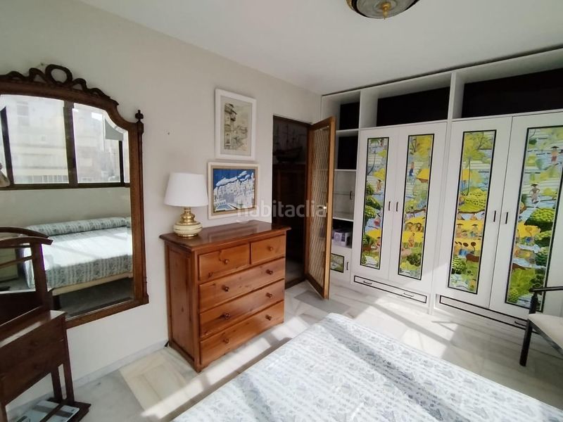Foto e5da8e4d-24af-499b-82e6-34087b55f119. Apartament amb aparcament a Playa Levante Benidorm