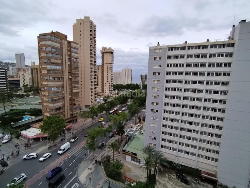 Foto 60059d7d-27b5-43e0-8b7b-418fc24cb9a1. Pis amb aparcament piscina a Levante Alto Benidorm
