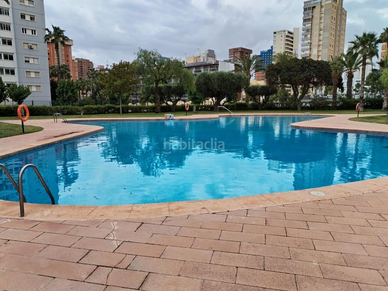 Foto 6b5a6397-f026-433a-939a-3a166493f94d. Pis amb aparcament piscina a Levante Alto Benidorm