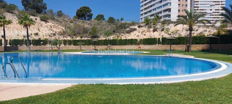 Foto 3218ea8e-73a9-425c-8014-fdd810d800fc. Pis amb aparcament piscina a Via Parque Benidorm