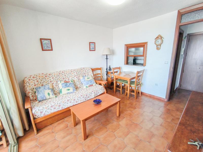 Foto eb8a14d8-59ea-4768-926a-a7e64284c492. Piccolo appartamento con riscaldamento parcheggio piscina in Benidorm