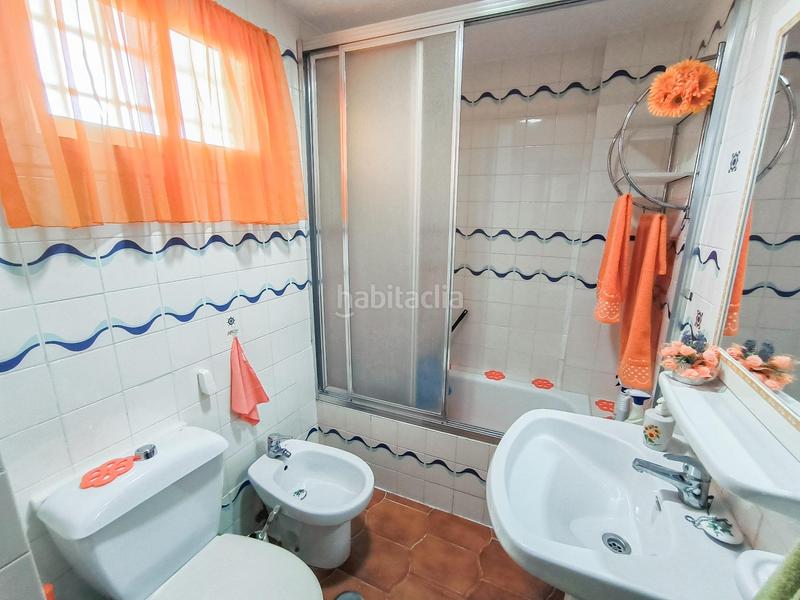 Foto fe180c11-75fb-4d27-8815-b76d98d809a5. Piccolo appartamento con riscaldamento parcheggio piscina in Benidorm