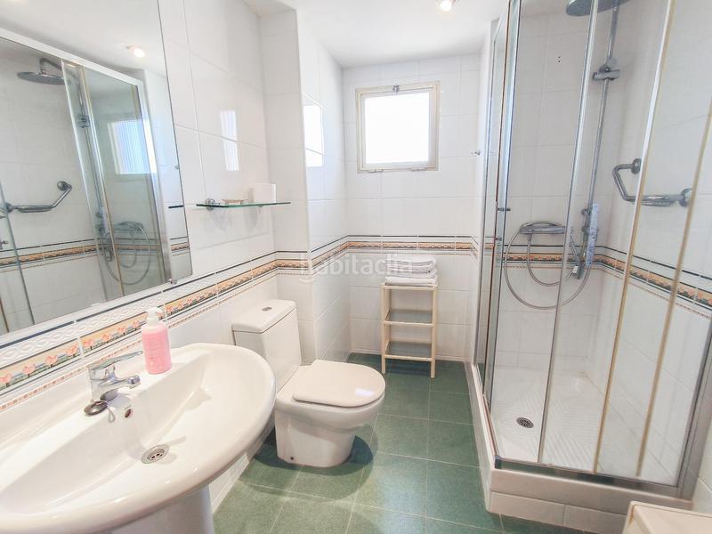 Foto 1557465e-6291-4653-b992-ed44a332eaf9. Rent flat with parking pool in Playa Poniente Benidorm