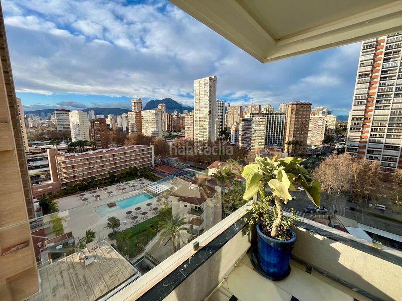 Foto 67bd4da7-bf48-448d-bdb1-5dc9825380cf. Piso rebajado oportunidad gran piso de 4 dorm. en buen estado en la 1a línea playa de levante www.inmobiliarialesdunes.com en Benidorm