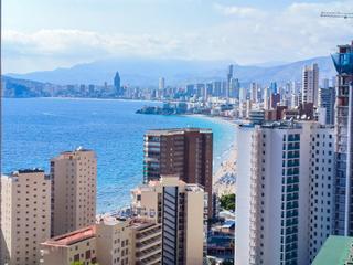 Apartamento en Rincón Alto. Apartamento de 2 dorm, con 2 plazas de garaje en playa levante e