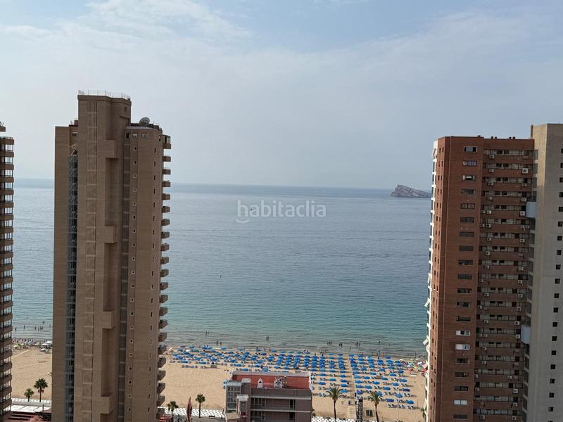 Foto ced0eeec-e797-48b0-b3f6-77fcbb3f79be. Apartamento  reformado de esquina en segunda línea playa de levante, excelentes vistas al mar. en Benidorm