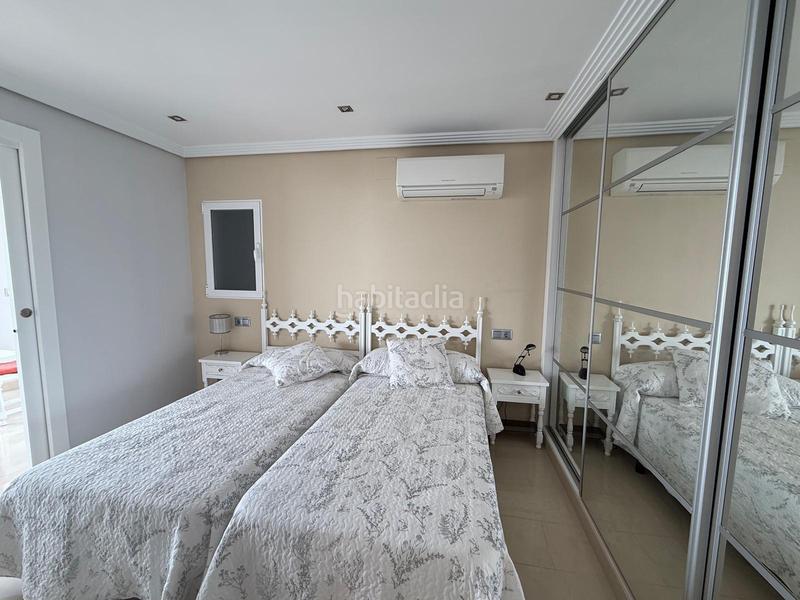 Foto f56faa41-e2c8-4480-8299-8f74702a8a70. Apartamento  reformado de esquina en segunda línea playa de levante, excelentes vistas al mar. en Benidorm