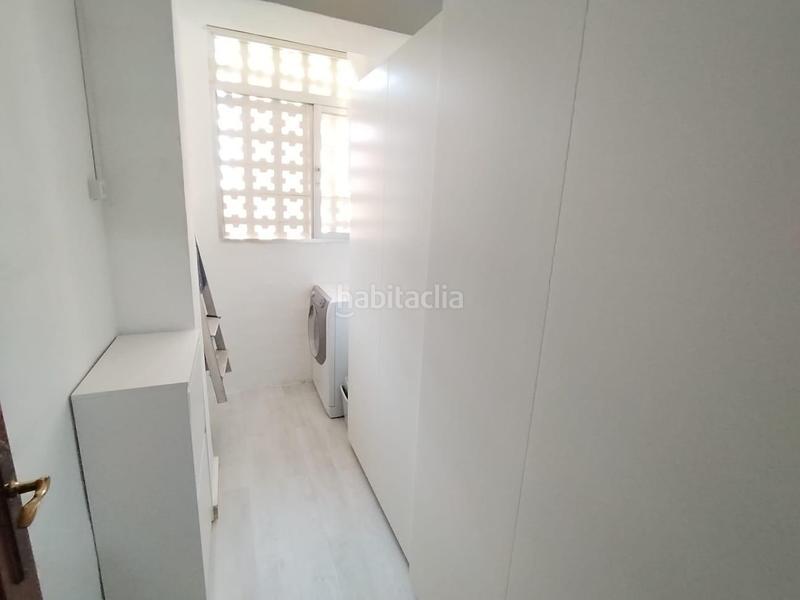 Foto 0d19a1c0-5a73-4e2e-a3f9-d17ff5e40ce9. Apartament amb calefacció aparcament piscina a Playa Levante Benidorm
