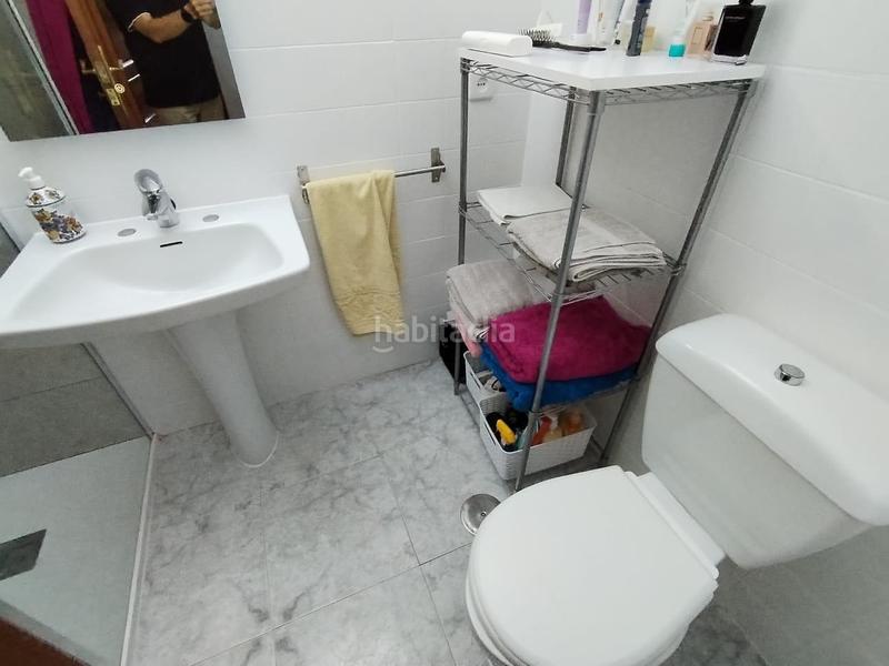 Foto 183c789f-9a9a-401b-a338-b351d409bae2. Apartament amb calefacció aparcament piscina a Playa Levante Benidorm