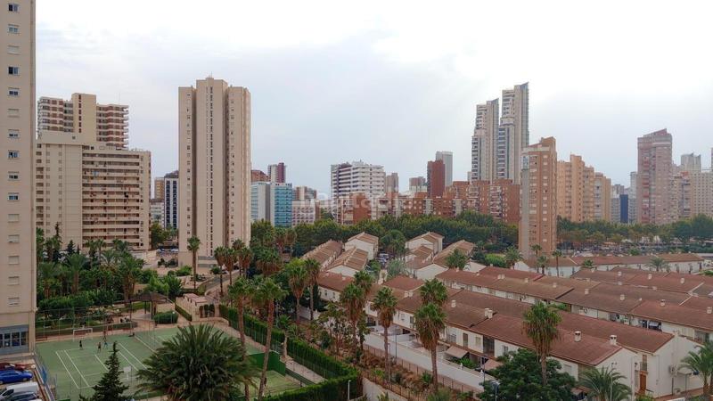 Foto 0c4ec53c-6f65-40d0-8cab-8512145a325f. Piccolo appartamento con parcheggio piscina in Rincón Bajo Benidorm