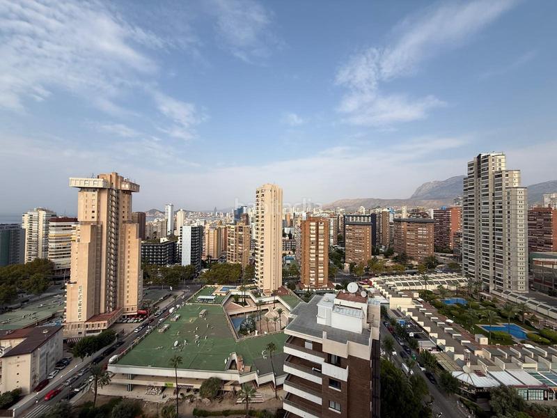 Foto cae5f98a-707b-48b5-be04-f622fdf13ae9. Apartamento piso en Playa Levante en Playa Levante Benidorm