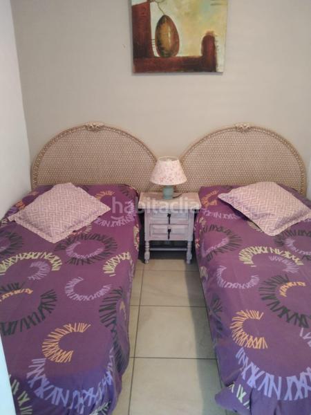 Foto a45b25d2-4c6a-4ce2-a4d6-2d0c2401e056. Apartamento rebajado ocasión en primera línea de Playa Levante, parking y piscina www.inmobiliarialesdunes.com en Benidorm