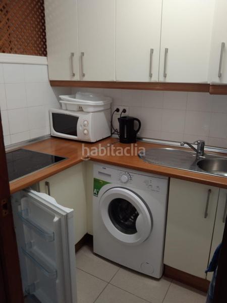 Foto f1190ab8-cd6b-4c74-a6b1-cc5c79e9a128. Apartamento rebajado ocasión en primera línea de Playa Levante, parking y piscina www.inmobiliarialesdunes.com en Benidorm