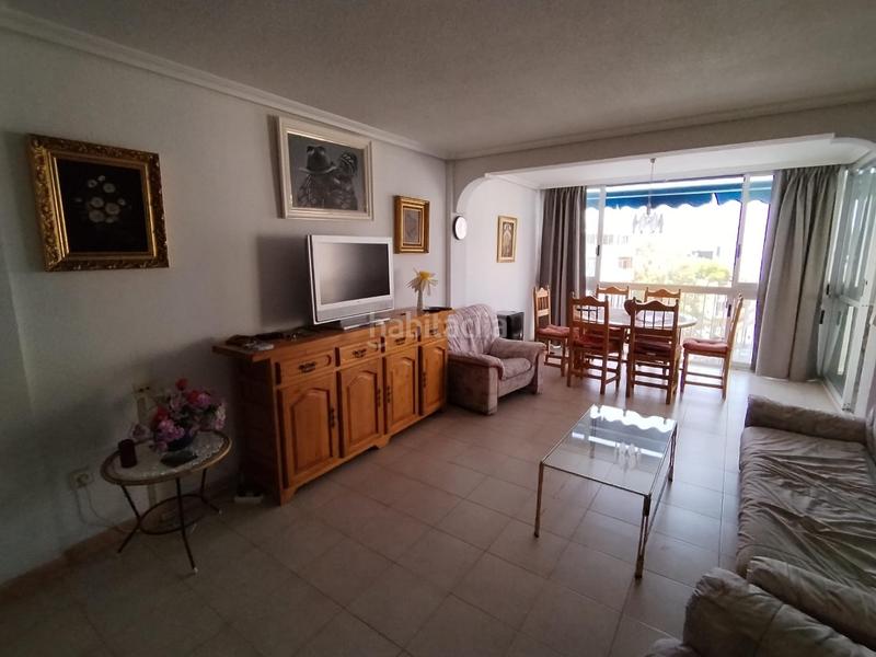 Foto 1a1b7d42-e73a-428d-af52-dff293f3254e. Apartamento  de 3 habitaciones, 2 baños, parking y piscina. zona rincon de loix. en Benidorm