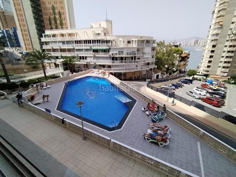 Foto 803cc36f-02c7-4a50-a8bb-54fb7e27a70d. Apartamento  de 3 habitaciones, 2 baños, parking y piscina. zona rincon de loix. en Benidorm