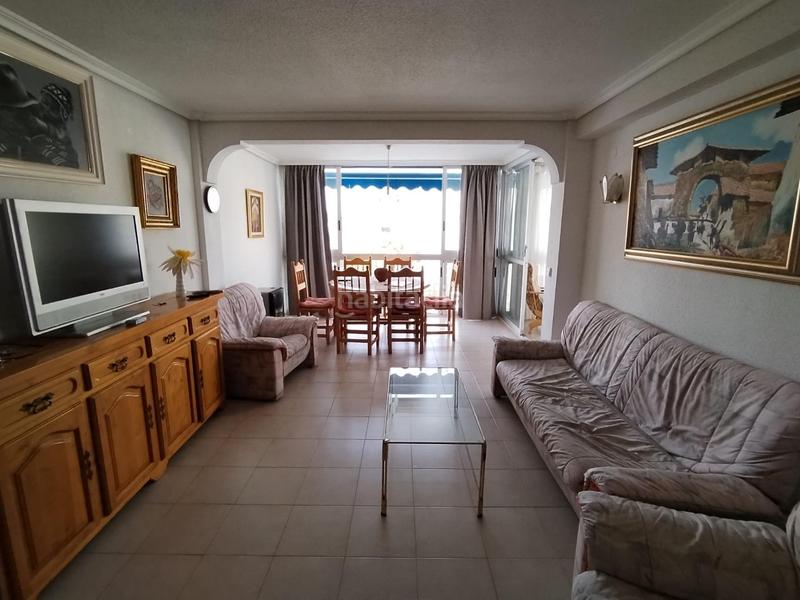 Foto d5d95561-35e6-4dca-a054-22f8433e97e0. Apartamento  de 3 habitaciones, 2 baños, parking y piscina. zona rincon de loix. en Benidorm