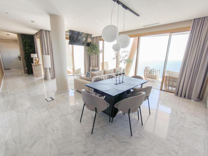 Foto 628b9f16-b27a-4ca4-b75f-3699732bbe05. Appartamento con parcheggio piscina in Playa Poniente Benidorm