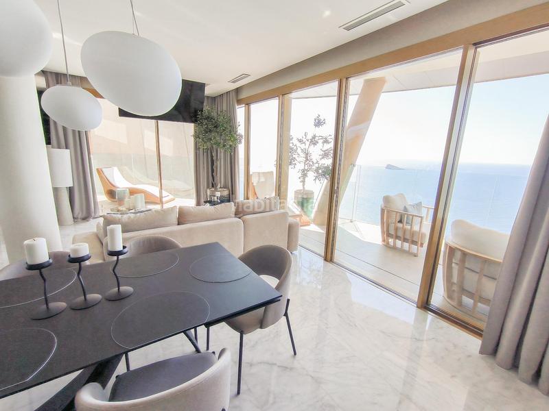 Foto e604e7df-c681-46f4-897e-04c1b13f70b1. Appartamento con parcheggio piscina in Playa Poniente Benidorm