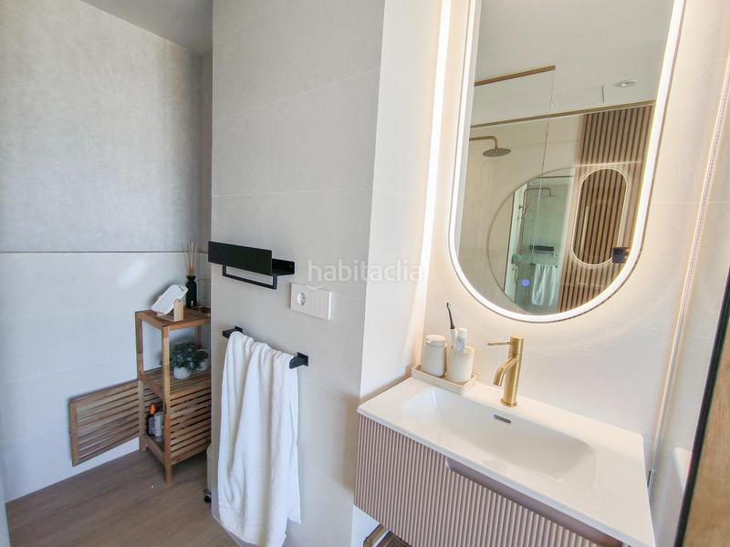 Foto ede10967-8200-4cee-af18-96f7152da169. Appartamento con parcheggio piscina in Playa Poniente Benidorm