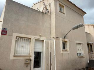 Casa a Polop. Chalet independiente en polop