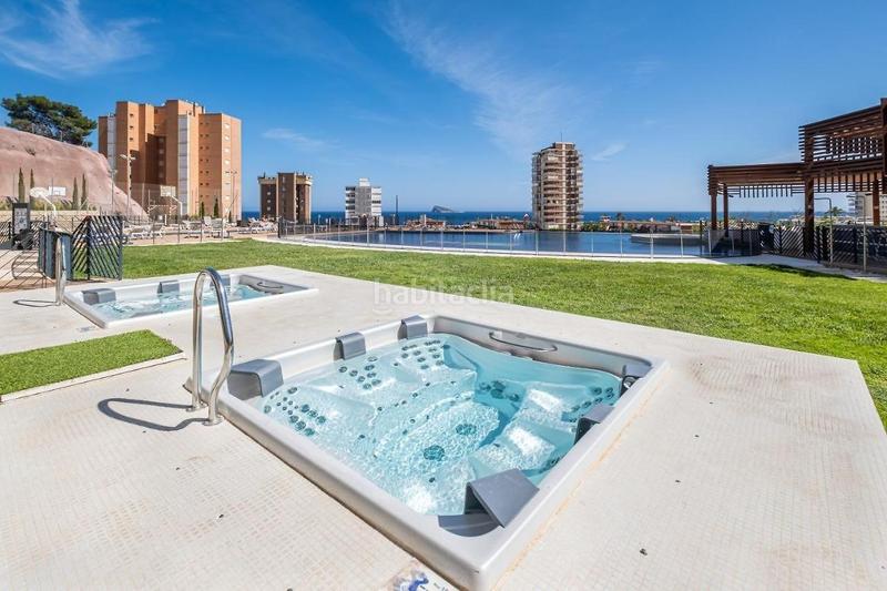 Foto 9852a8ba-7551-4ec3-91fa-9c2f3bf55d7e. Pis amb aparcament piscina a Playa Poniente Benidorm