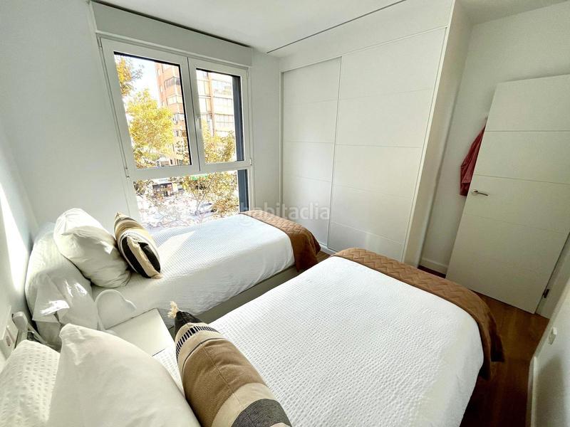 Foto 16178a2f-70db-406f-90ed-240b066279e0. Appartamento con piscina in Playa Levante Benidorm