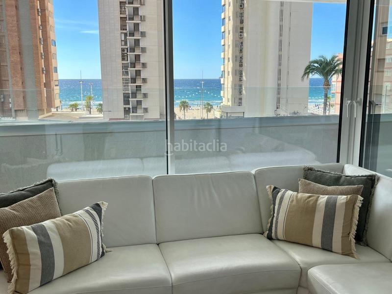 Foto 5aaf0f35-f10c-4f78-a31f-0a6152ea5a0f. Appartamento con piscina in Playa Levante Benidorm