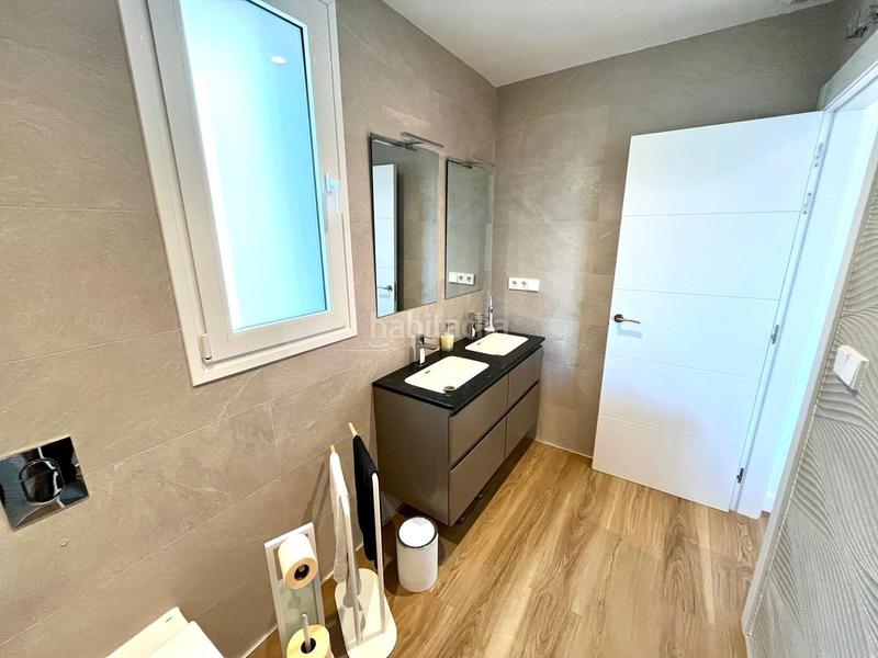 Foto 9ee03d50-07c5-4c61-b418-cb13c4f4a5e9. Appartamento con piscina in Playa Levante Benidorm