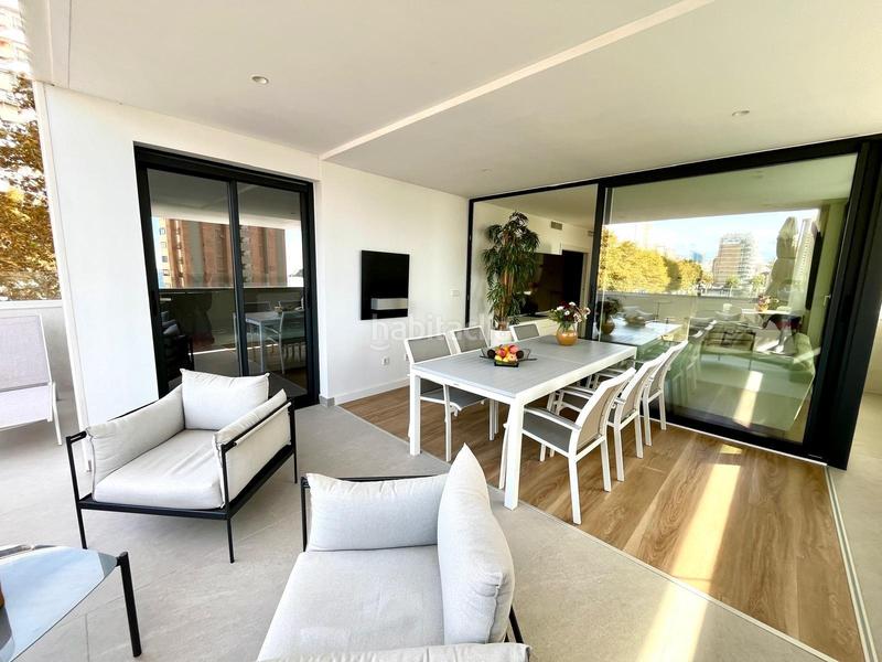 Foto b7be5f31-91fd-478a-96d0-a64b7c2ec526. Appartamento con piscina in Playa Levante Benidorm