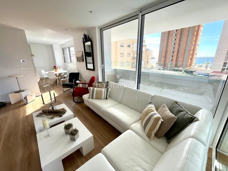 Foto e8e89655-edeb-4808-b8a0-d296bdccbe0d. Appartamento con piscina in Playa Levante Benidorm