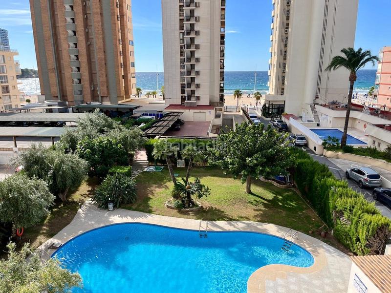 Foto f50f8dc2-5646-48c2-8231-0bb321078681. Appartamento con piscina in Playa Levante Benidorm