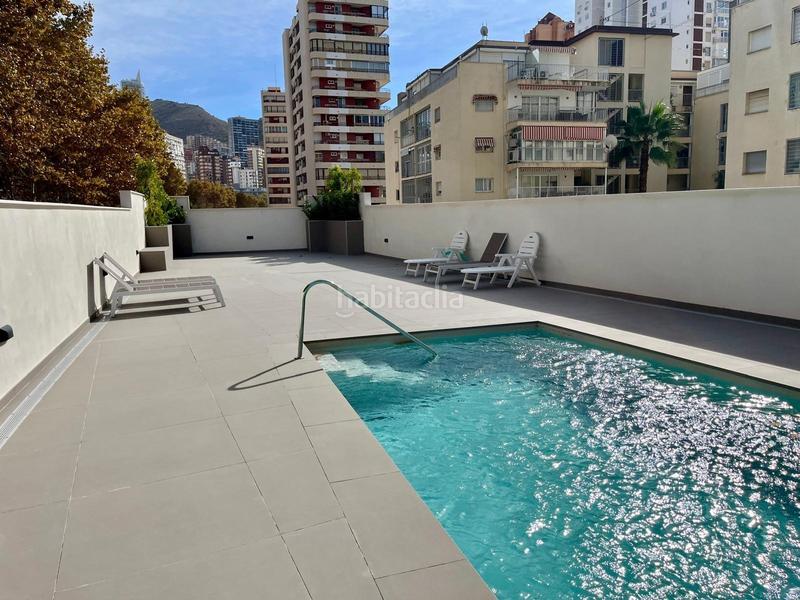 Foto f80969e1-3c3b-42bb-8b9d-e3cfd770082d. Appartamento con piscina in Playa Levante Benidorm