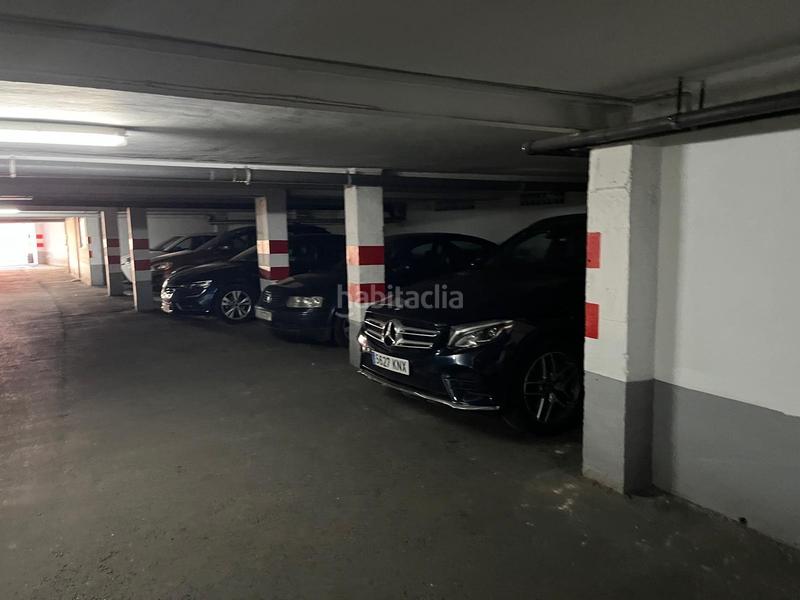 Foto 344c7416-393b-48eb-ad75-ef4ec8219fa9. Apartament amb aparcament piscina a Playa Levante Benidorm