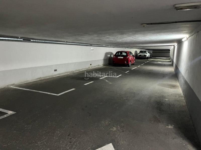 Foto bd584e04-eba4-46e1-9d34-ebfdf219984e. Apartament amb aparcament piscina a Playa Levante Benidorm