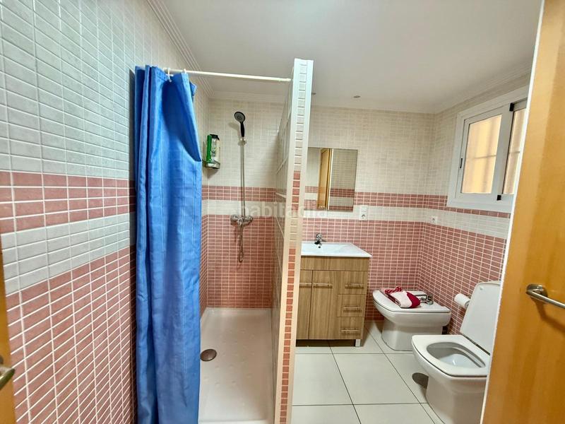 Foto fc07b400-d91d-4dde-bc6e-85098323250d. Apartament amb aparcament piscina a Playa Levante Benidorm