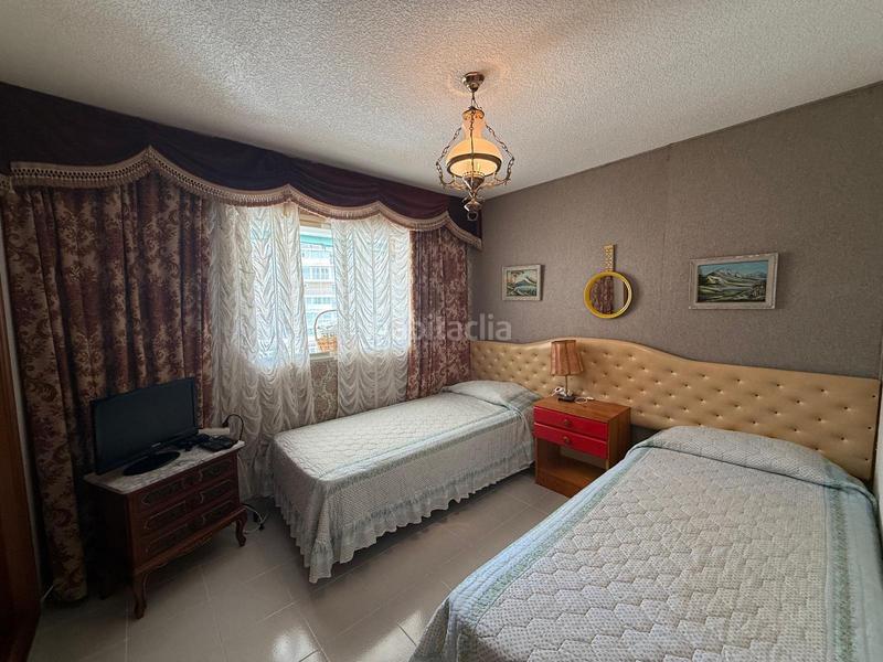 Foto 14605026-d12c-4d78-97c4-8fb107dee04a. Piso  en primera línea de levante en Playa Levante Benidorm