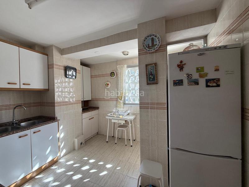 Foto 3f2118d9-5ba6-40db-821c-5fb8378d0f74. Piso  en primera línea de levante en Playa Levante Benidorm