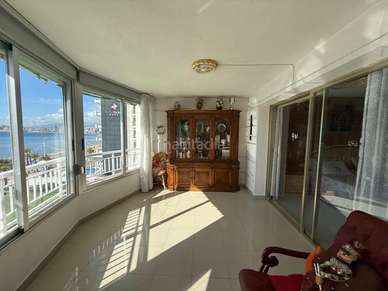 Foto 92b71fcf-0945-45bd-9f04-e94e28e71b8e. Piso  en primera línea de levante en Playa Levante Benidorm