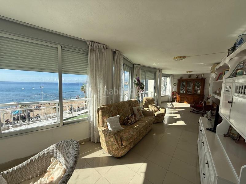 Foto 9f55d182-daa8-425c-ae7d-1937a498a272. Piso  en primera línea de levante en Playa Levante Benidorm