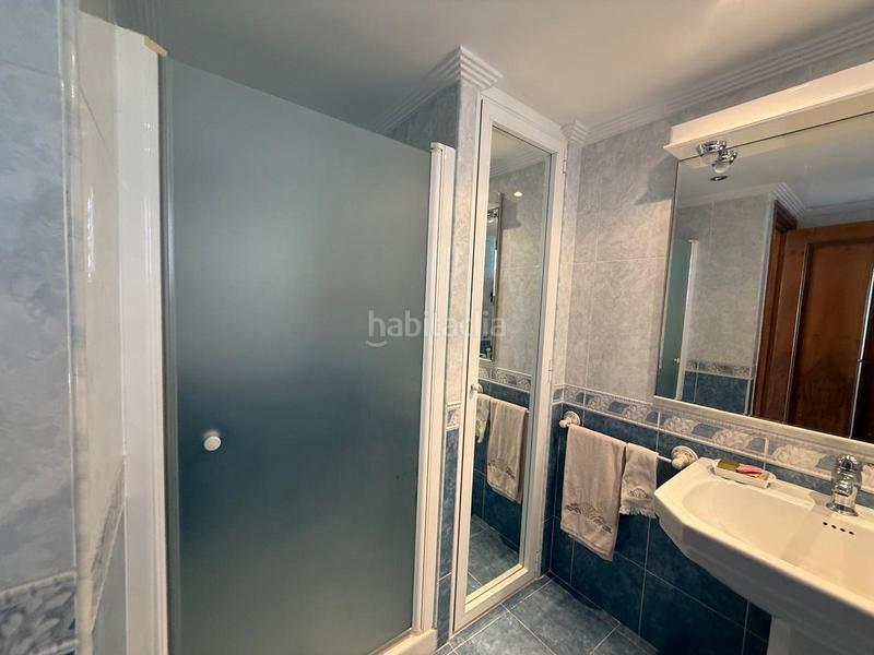 Foto c4095371-a3c7-47c1-be7b-2576ace380ff. Piso  en primera línea de levante en Playa Levante Benidorm