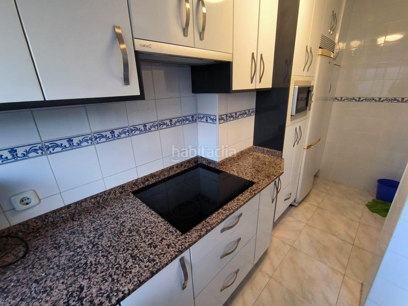 Foto 1c380bb6-f98b-4f0c-9b5d-cfe435f156bd. Apartamento en Playa Levante Benidorm