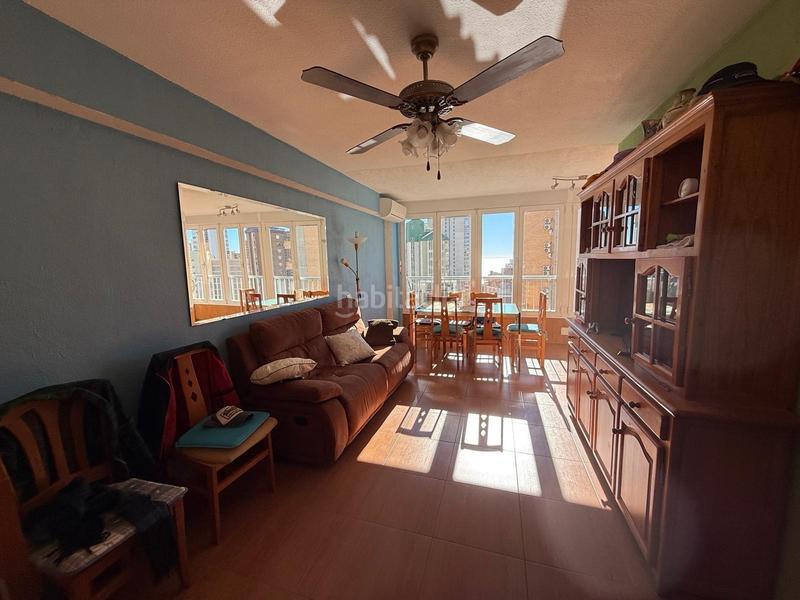 Foto 0ff4e568-ec2c-4050-b1f9-2fa1cf96c4a3. Piccolo appartamento con parcheggio piscina in Playa Levante Benidorm